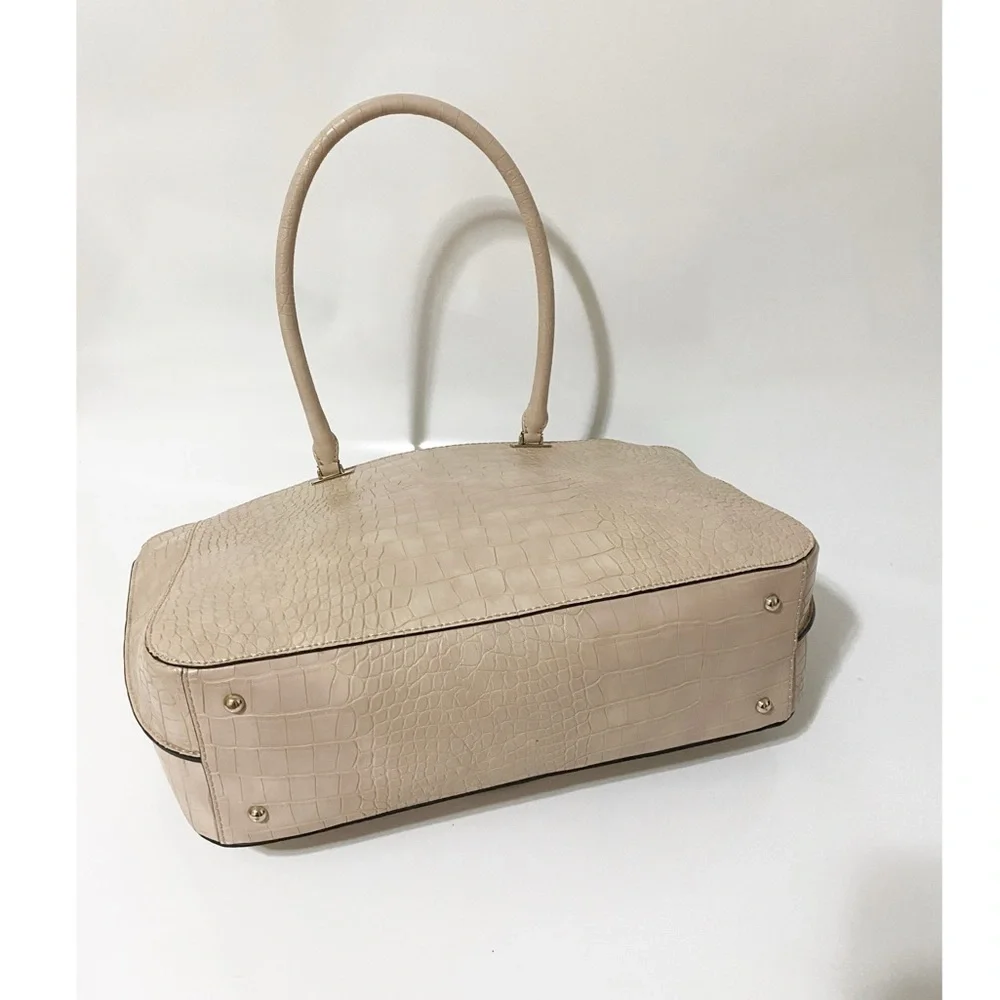 GUESS Croco Faux Leather Texture Tote Bag - Picture 6 of 16